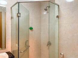 Lavish And Elegant 1Br At The Mansion Kemayoran Apartment