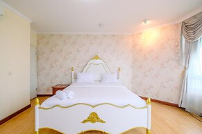 Spacious And Comfort 2Br With Maid Room At Permata Gandaria Apartment