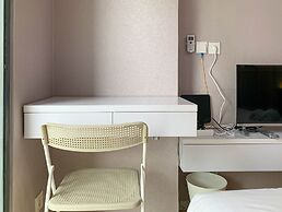 Brand New And Relaxing Studio At Daan Mogot City Apartment