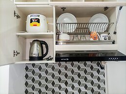 Modern Look And Comfortable Studio Barsa City Apartment