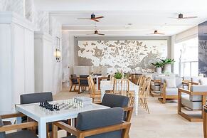 SILQ Hotel And Residence