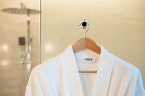 SILQ Hotel And Residence