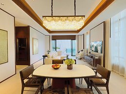 SILQ Hotel And Residence