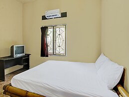 OYO 92197 Zahira Homestay Near Ekas Surf School and Service