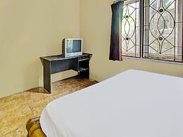 OYO 92197 Zahira Homestay Near Ekas Surf School and Service