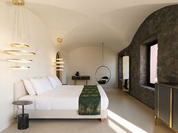 Elysian Retreat - Adults Only