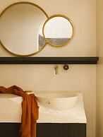 Elysian Retreat - Adults Only