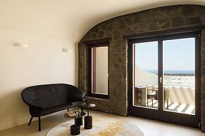 Elysian Retreat - Adults Only