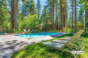 Sparrow's Nest 2 Bedroom Home by RedAwning