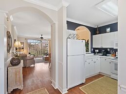 Wedgewood #324 2 Bedroom Condo by RedAwning