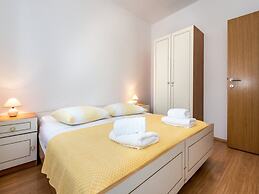 Apartments Gulin