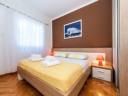 Apartments Gulin