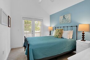 Waterfront Luxury Villa With Sunset Views And Boat Slip 3 Bedroom Town