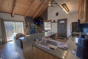 Bigler Bonus 2 Bedroom Condo by RedAwning