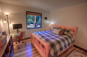 Bigler Bonus 2 Bedroom Condo by RedAwning