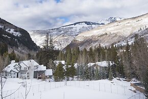 Timberfalls 1902 2 Bedroom Condo by RedAwning
