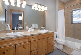 Timberfalls 1902 2 Bedroom Condo by RedAwning