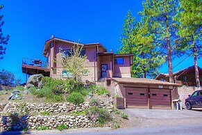 The Heights 4 Bedroom Home by RedAwning