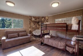 The Heights 4 Bedroom Home by RedAwning