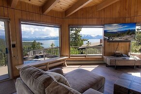 The Heights 4 Bedroom Home by RedAwning