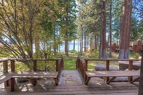 Shore View Serenity 4 Bedroom Home by RedAwning