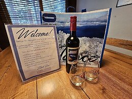 Cartwright Corner Condo 4 Bedroom Townhouse by RedAwning