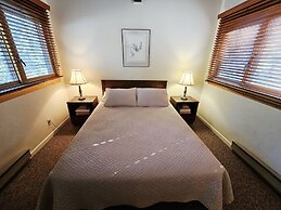 Cartwright Corner Condo 4 Bedroom Townhouse by RedAwning