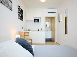 Palm Tree Apartments