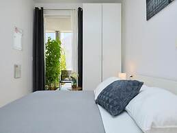 Palm Tree Apartments