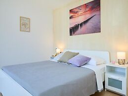 Palm Tree Apartments