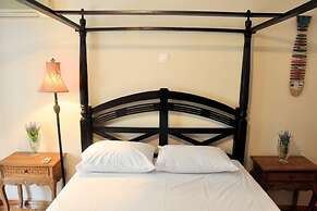 Magnificent Apartment Under the Acropolis