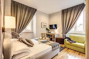 magenta collection navona