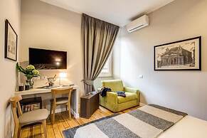 magenta collection navona