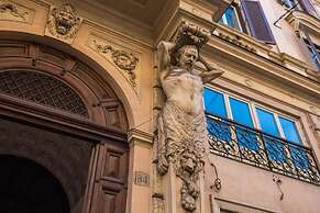 magenta collection navona