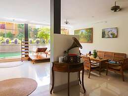 Plumeria Hotel & Spa