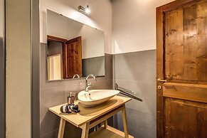 MAGENTA COLLECTION FICO