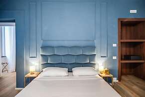 MAGENTA COLLECTION CAPRANICA