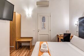 Magenta Collection Cancello