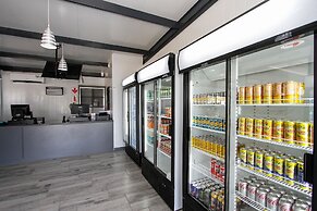 SleepOver Phabeni Gate