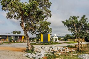 SleepOver Phabeni Gate