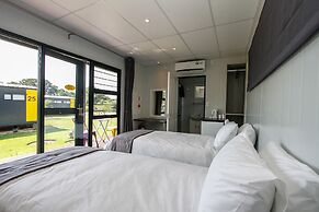 SleepOver Phabeni Gate