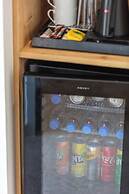 Skipper Beachfront Suites