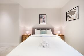 City of London Apartment