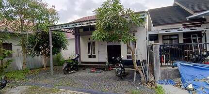 SPOT ON 92196 Kost Axcel