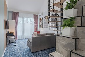 Aria Prestige Boutique