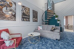 Aria Prestige Boutique