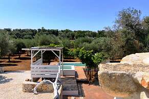 Trullo Solleone con Piscine by Wonderful Italy