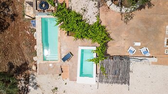 Trullo Solleone con Piscine by Wonderful Italy