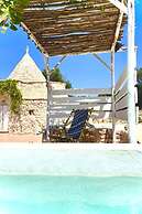 Trullo Solleone con Piscine by Wonderful Italy