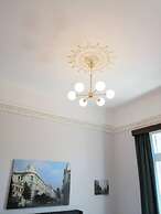 Elegant Apartment Under the Acropolis